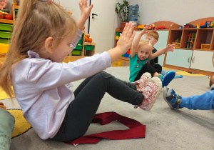 „Grafomotoryka w zabawach ukryta”- innowacja pedagogiczna w grupie I - część 1