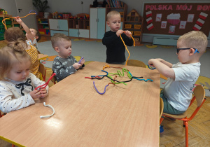 „Grafomotoryka w zabawach ukryta”- innowacja pedagogiczna w grupie I - część 1