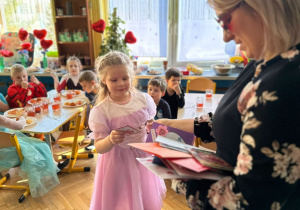 Poczta walentynkowa Białego Konika