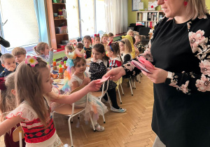 Poczta walentynkowa Białego Konika