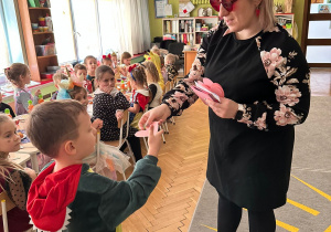 Poczta walentynkowa Białego Konika