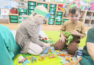 "W prehistorycznym świecie..."- zajęcia edukacyjne w gr. XII