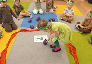 "W prehistorycznym świecie..."- zajęcia edukacyjne w gr. XII