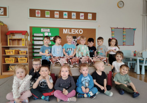 Mali odkrywcy - projekt edukacyjny "MLEKO" w grupie I