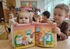 Mali odkrywcy - projekt edukacyjny "MLEKO" w grupie I