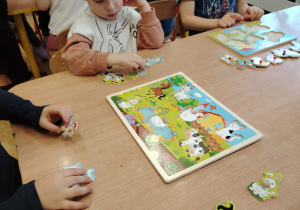 Mali odkrywcy - projekt edukacyjny "MLEKO" w grupie I