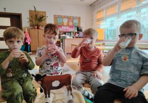 Mali odkrywcy - projekt edukacyjny "MLEKO" w grupie I