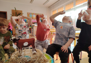Mali odkrywcy - projekt edukacyjny "MLEKO" w grupie I