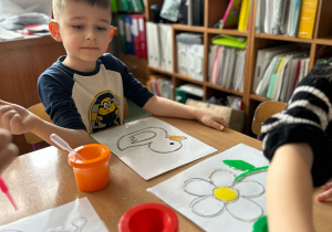 Projekt edukacyjny pt. "Kolorowa wiosna" w grupie II