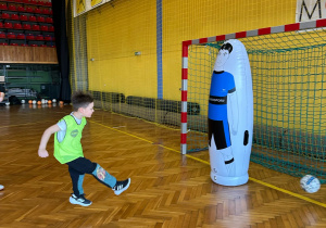 Trening futsalowy gr II na Hali sportowej Rondo
