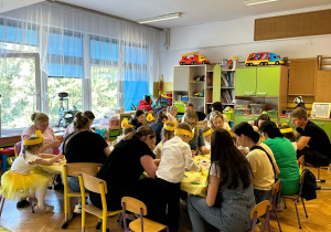 "Kolorowe pisanki"- Warsztaty wielkanocne grII