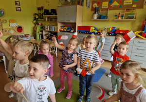 Majowe Święta tuż tuż - krótka lekcja patriotyzmu w grupie X