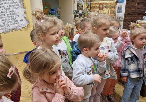 Majowe Święta tuż tuż - krótka lekcja patriotyzmu w grupie X