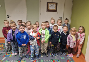 Majowe Święta tuż tuż - krótka lekcja patriotyzmu w grupie X