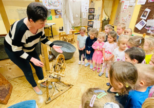 Święta Narodowe i wizyta w przedszkolnym Muzeum- gr.XI