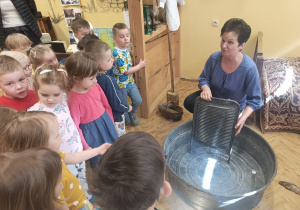 „Kto Ty jesteś? Polak mały …” – projekt edukacyjny w gr. XII