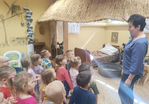 „Kto Ty jesteś? Polak mały …” – projekt edukacyjny w gr. XII