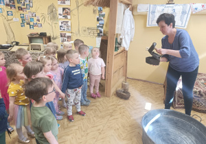 „Kto Ty jesteś? Polak mały …” – projekt edukacyjny w gr. XII
