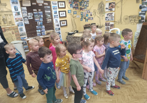 „Kto Ty jesteś? Polak mały …” – projekt edukacyjny w gr. XII
