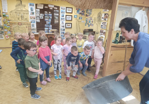 „Kto Ty jesteś? Polak mały …” – projekt edukacyjny w gr. XII