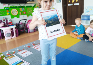 „Kto Ty jesteś? Polak mały …” – projekt edukacyjny w gr. XII