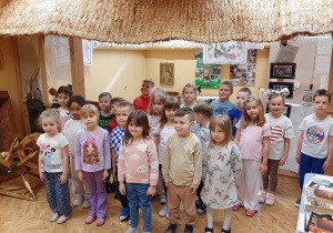 „Polska - mój dom” – projekt edukacyjny w grupie IV