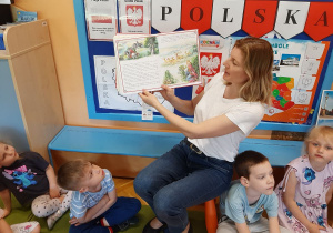 „Polska - mój dom” – projekt edukacyjny w grupie IV