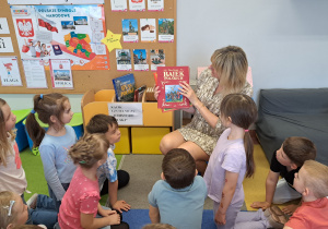 Projekt edukacyjny w grupie IX : „ Polska mój dom - na szlaku historii”