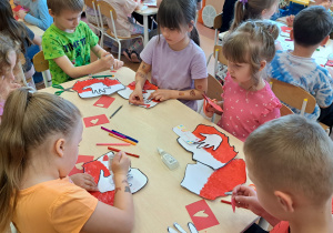 Projekt edukacyjny w grupie IX : „ Polska mój dom - na szlaku historii”
