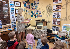 Projekt edukacyjny w grupie IX : „ Polska mój dom - na szlaku historii”