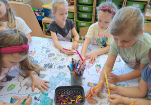 Projekt edukacyjny w grupie IX : „ Polska mój dom - na szlaku historii”