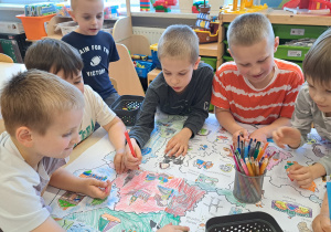 Projekt edukacyjny w grupie IX : „ Polska mój dom - na szlaku historii”