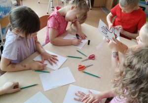 Projekt edukacyjny w grupie IX : „ Polska mój dom - na szlaku historii”