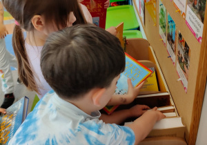 Projekt edukacyjny w grupie IX : „ Polska mój dom - na szlaku historii”
