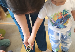 Kto nam pomoże? - PIELĘGNIARKA …. c d projektu edukacyjnego w gr .X