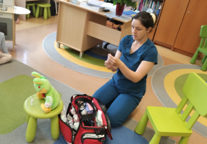 Kto nam pomoże? - PIELĘGNIARKA …. c d projektu edukacyjnego w gr .X