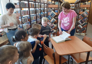 Wizyta w bibliotece - grupa IV
