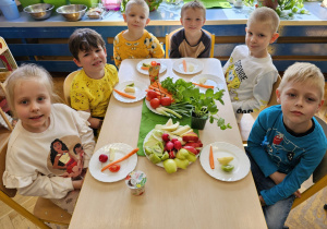 „Skąd się biorą produkty ekologiczne” - grupa VI