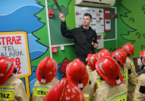 Wycieczka do sali edukacyjnej OGNIK PSP Konin- grupa VI