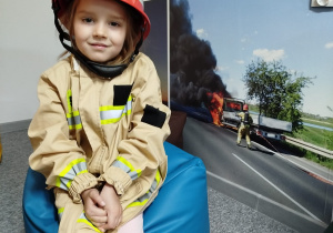 Wycieczka do sali edukacyjnej "OGNIK" Komendy Miejskiej Państwowej Straży Pożarnej w Koninie- gr. XII