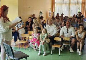 CZYTANIE ZBLIŻA – rodzinne spotkanie pełne wzruszeń i radości w grupie III