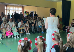 CZYTANIE ZBLIŻA – rodzinne spotkanie pełne wzruszeń i radości w grupie III