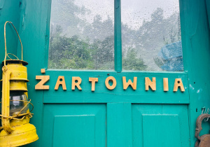"Rodzina razem się trzyma" - wyjazd integracyjny gr. XI do ŻArtowni w Zbiersku
