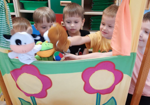 Rozwijanie kompetencji społeczno – emocjonalnych dzieci w wieku przedszkolnym w grupie IV
