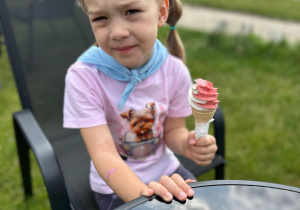 "Lody i książki"