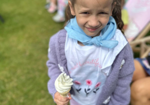 "Lody i książki"