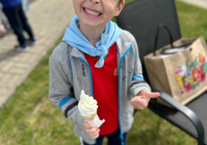 "Lody i książki"