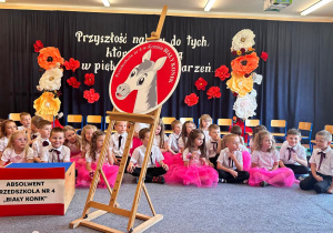 "Zostawiłeś ślad w tym Przedszkolu..." - Uroczystość Pożegnania Przedszkola w grupie IX