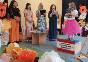 "Zostawiłeś ślad w tym Przedszkolu..." - Uroczystość Pożegnania Przedszkola w grupie IX