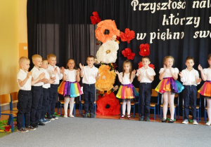 "Pożegnania nadszedł czas...." - grupa VI